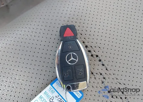 2010 Mercedes-Benz C 300 Luxury 4Matic/Sport 4Matic from USA, damaged, VIN WDDGF8BB6AF408694